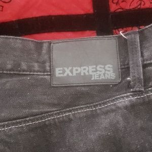 Express Jean's